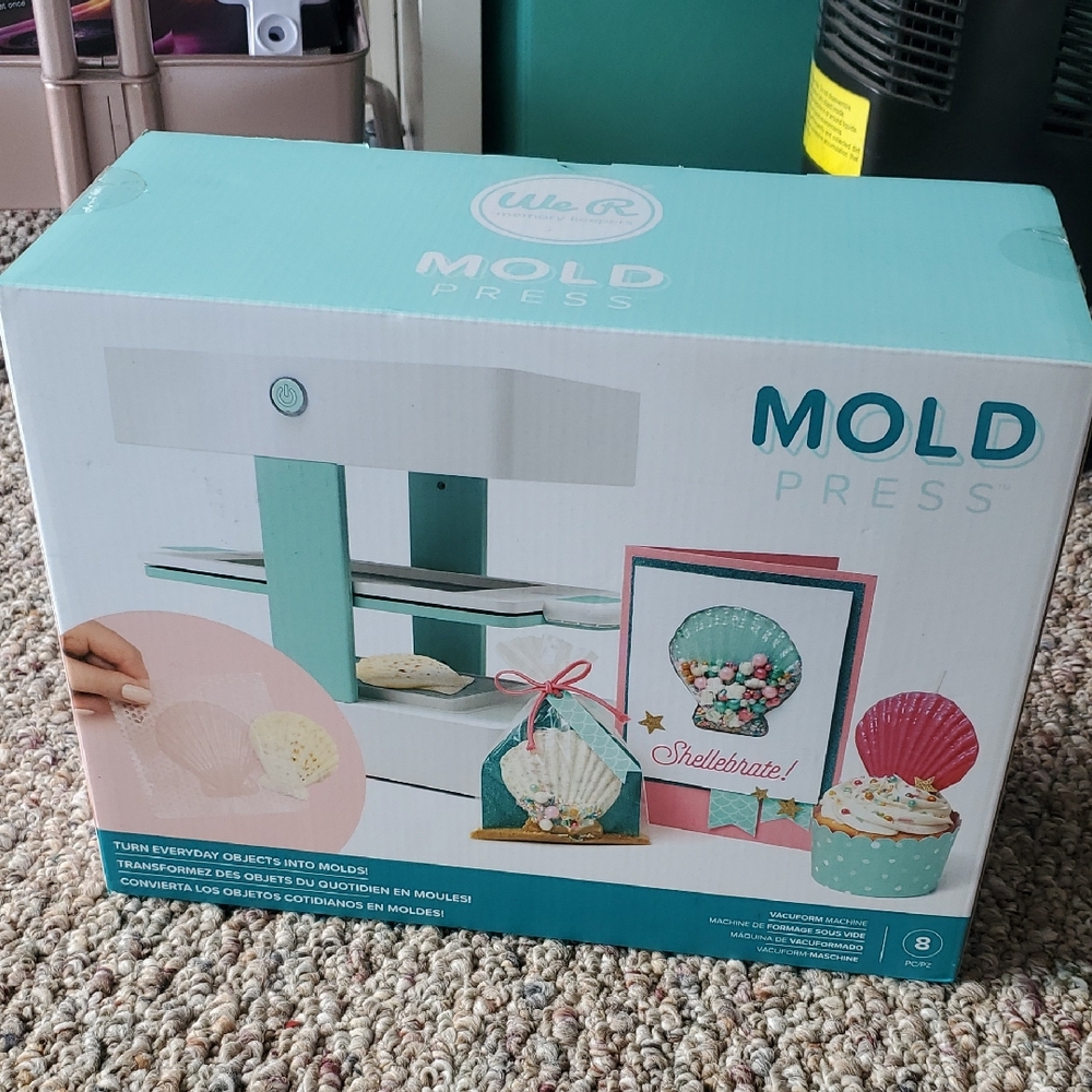We R Memory Keepers Mold Press - Teal
